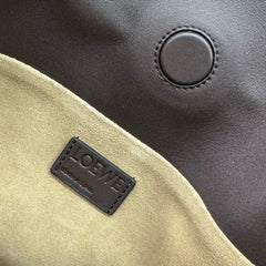 LOE 30 FLAMENCO PURSE BUCKET IN CHESTNUT BROWN CALFSKIN