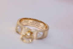 H COLLIER DE CHIEN DIAMOND ROSE GOLD BAND RINGS