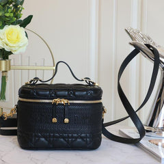 SMALL TRAVEL VANITY CASE BLACK LAMBSKIN