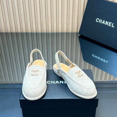 CHANEL 25S BACK STRAP MULE 15MM IN IVORY SUEDE GOLD HARDWRE