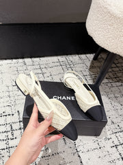 SLINGBACK 25S IN OFF WHITE AND BLACK FABRIC