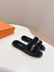 HM 25S ORAN SANDAL IN CHARCOAL NAVY SHEARLING WITH SILVER HARDWARE