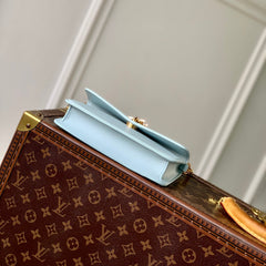 WALLET ON CHAIN BLOOM 20 IN AZUR BLUE CALFSKIN
