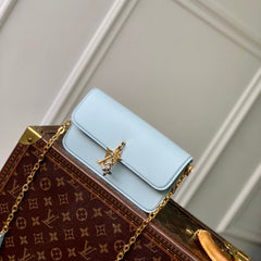 WALLET ON CHAIN BLOOM 20 IN AZUR BLUE CALFSKIN