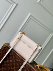 TWIST SLIM 19 IN LIGHT PINK TAURILLON CALFSKIN GOLD HARDWARE