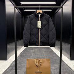 BURBERRY 25S DOWN JACKET 578706