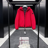 MONCLER 25S SHORT HOODED DOWN JACKET 248
