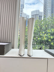 BALENCIAGA 25S HIGH BOOTS IN WHITE EMBOSSED COW LEATHER