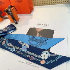 HERMES 25S SILK NECKERCHIEF 86 IN SILK 714380