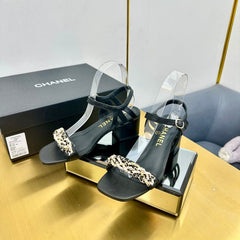 CC HIGH SANDAL 25S IN BLACK CALFSKIN