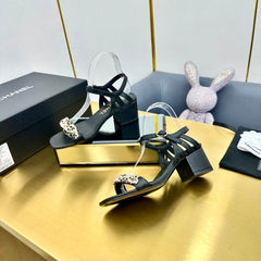 CC HIGH SANDAL 25S IN BLACK CALFSKIN