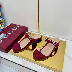 GG THONG SANDALS 25S IN RED LAMBSKIN MIX CANVAS WITH GOLD HARDWARE