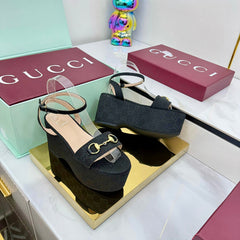 GG WEDGE HEELS IN BLACK FABRIC AND CALFSKIN WITH GOLD HARDWARE STYLE 1