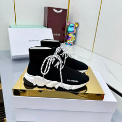 BALENCIAGA 25S SPEED 2.0 LACE-UP SNEAKERS IN BLACK KNITTED STYLE 2