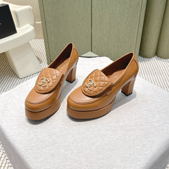 CHANEL 25S HIGH-HEELED MOCCASINS 80MM IN CARAMEL CALFSKIN GOLD HARDWARE