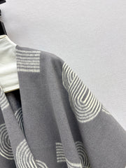 HERMES 25S JACQUARD CAPE COAT 320