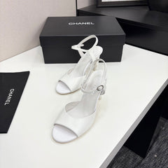 CC HIGH SANDAL 25S 80 MM IN WHITE CALFSKIN WITH PEARL DETAILS