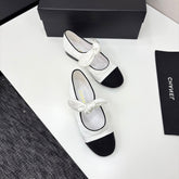 CC BALLET FLATS 25S IN WHITE AND BLACK FABRIC WITH BOW