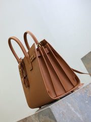 YSL 25S SAC DE JOUR GM 32 IN CHESTNUT BROWN SUPPLE GRAINED CALFSKIN