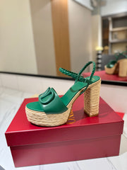VLTN ESPADRILLE WEDGE SANDALS 25S 115 MM IN DARK GREEN LAMBSKIN