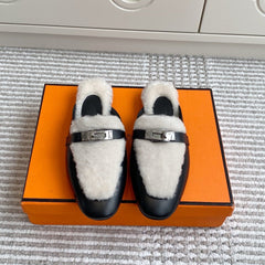 HM 25S CATENA MULE IN BEIGE SHEARLING AND BLACK LAMBSKIN WITH SILVER HARDWARE