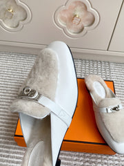 HM 25S CATENA MULE IN BEIGE SHEARLING AND WHITE LAMBSKIN WITH SILVER HARDWARE