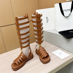 Triomphe high boots leather buckles Ginggerbread Brown