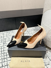 ALAIA HIGH PUMPS 10CM IN BEIGE SUEDE MIX BLACK CALFSKIN