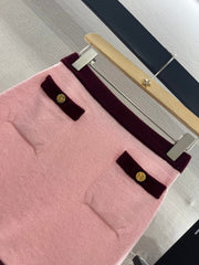 CHANEL FLAT-NECK KNIT CAMISOLE AND STRAIGHT KNIT SKIRT SET 263412