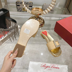 ESPADRILLES MULES IN BEIGE RAFFIA