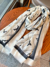 LV SCARF 200 CM IN CASHMERE 738535
