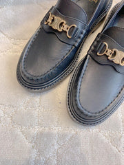 CHANEL 25S ARC DE TRIOMPHE LOAFERS IN BLACK CALFSKIN GOLD HARDWARE