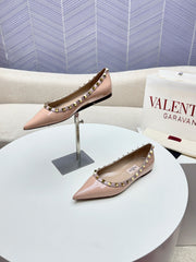 ROCKSTUD FLAT PUMP IN NUDE TAN CALFSKIN