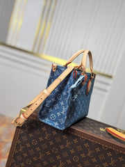 LV 25S ONTHEGO 28 IN BLUE MONOGRAM DENIM COTTON CALFSKIN LEATHER STRAP
