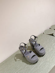 CC HIGH SANDAL GREY SUEDE CALFSKIN