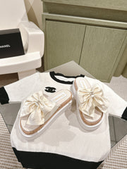 CC SLIPPERS WITH SILK BOW IN WHITE COWHIDE