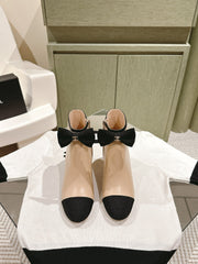 CC SHORT BOOST BEIGE CREAM PURE LAMBSKIN