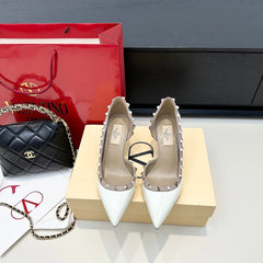 VLTN ROCKSTUD HEELS 25S 60 MM IN WHITE GLOSSY LEATHER