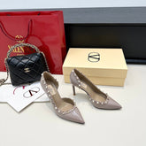 VLTN ROCKSTUD HEELS 25S 85 MM IN SOFT LILAC BEIGE GLOSSY LEATHER