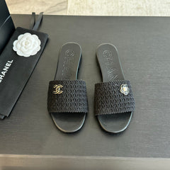 CC BLACK WOVEN FLAT SLIPPERS