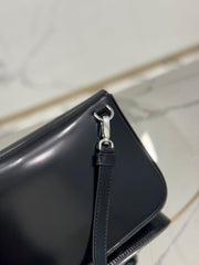 FLAP BAG 18 IN BLACK SHINY CALFSKIN