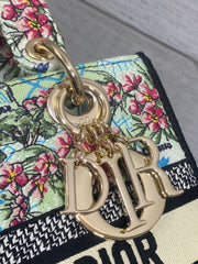 DIOR 25S SMALL LADY D-LITE BAG 24 IN BLUE AND WHITE CANVAS FLORAL EMBROIDERY