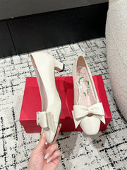 VLTN HIGH HEEL 25S 40 MM IN CREAM WHITE CALFSKIN WITH BOW