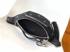 LV 25S DYNAMIC DENIM EMBROIDERED BUMBAG 37 IN BLACK CANVAS