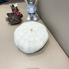 BERRET HAT IN WHITE TWEED 394273