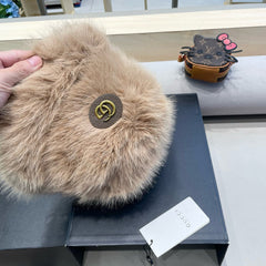 BUCKET HAT IN CAMEL BEIGE FOX FUR 404751