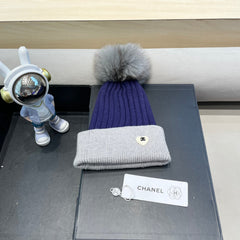 BEANIE HAT IN BERRY BLUE MIX LIGHT GRAY WOOL 421052