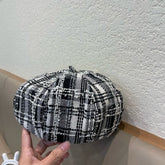 BERET HAT IN BLACK MIX WHITE WOOL TWEED 422552