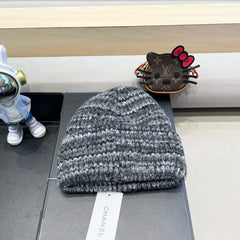 STRIPED KNITTED HAT IN DARK GRAY WOOL 424516