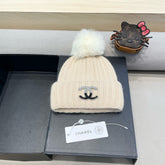 BEANIE HAT IN BISQUE BEIGE WOOL 426236